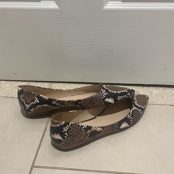 NWT - BOTKIER Snake print flats, Size 6 - Picture 9 of 9